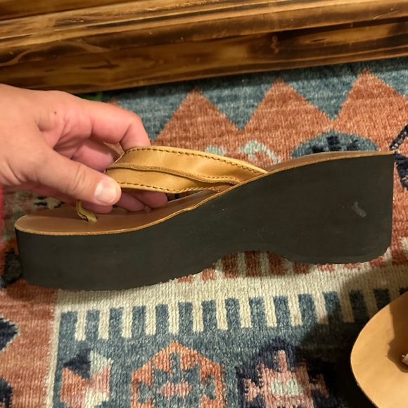Reef leather platform/wedge flip flop - Picture 3 of 5